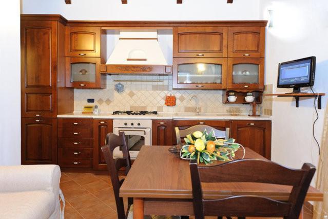 Al Trulletto Villa Ceglie Messapica Bagian luar foto